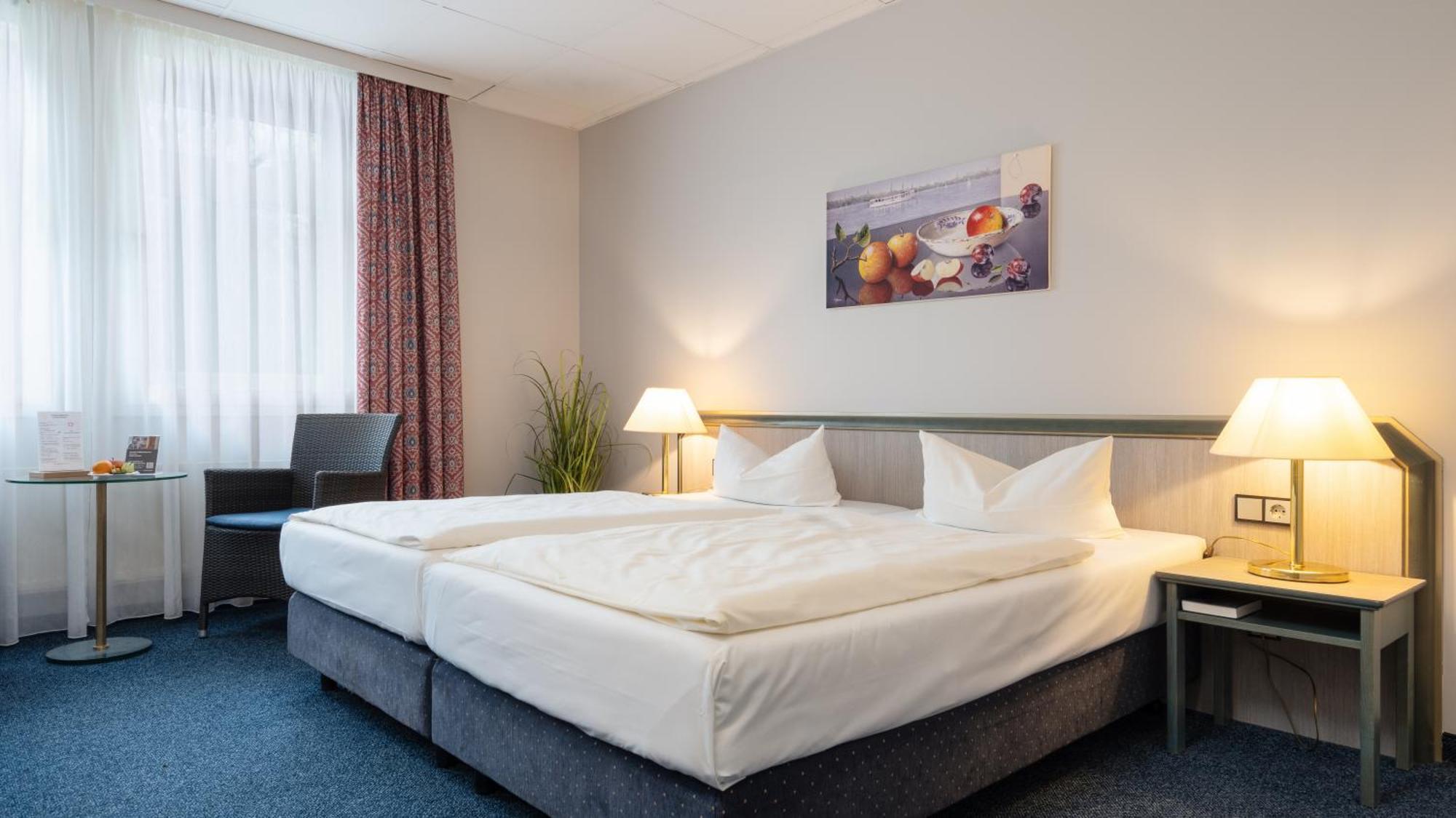 Hotel Kreuzer Wedel Eksteriør billede